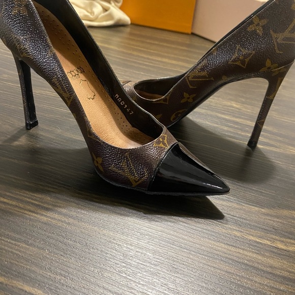Louis Vuitton Pumps size 36 - Picture 2 of 8